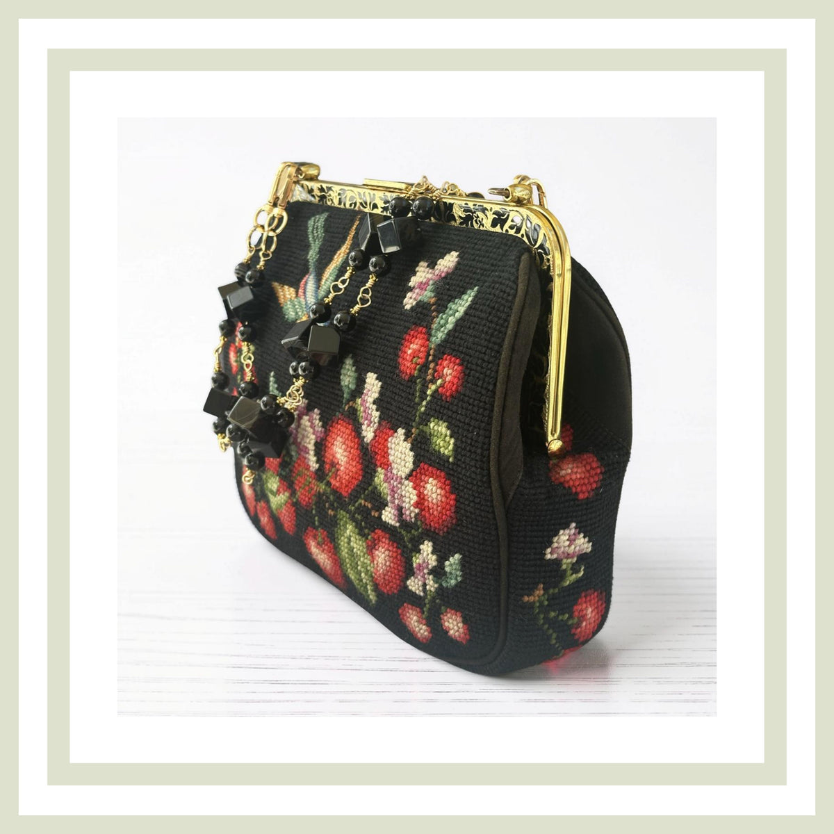 N328 - Cherries Jubilee