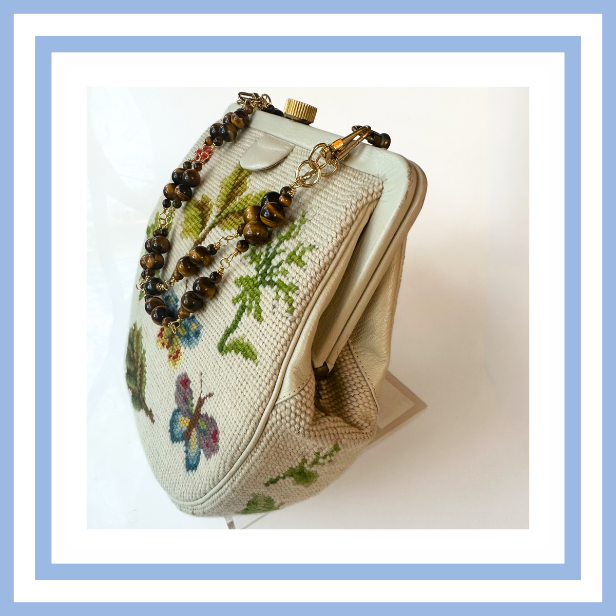 N323 - The Ladybug & Her Leaves