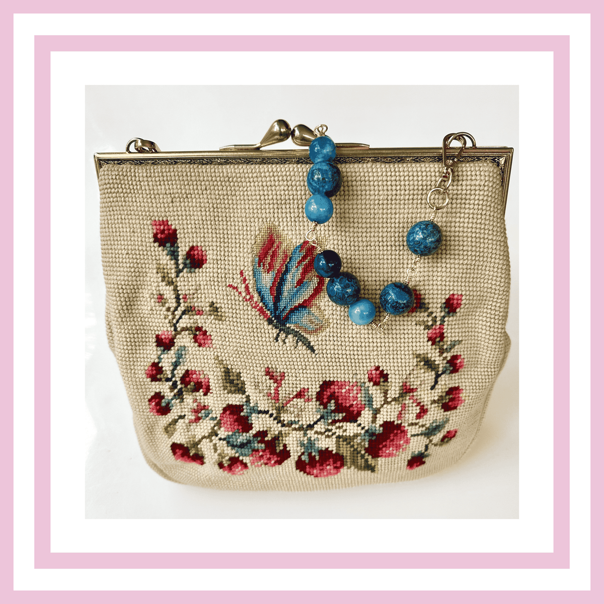 N301 - Butterfly & Berries