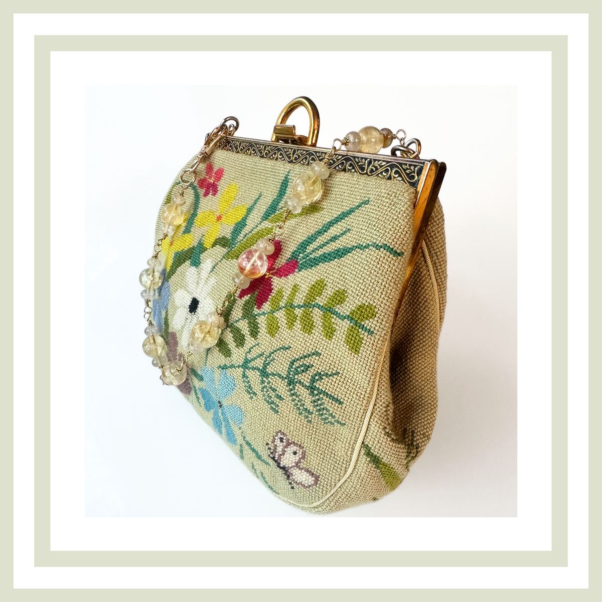 N313 - Groovy Garden